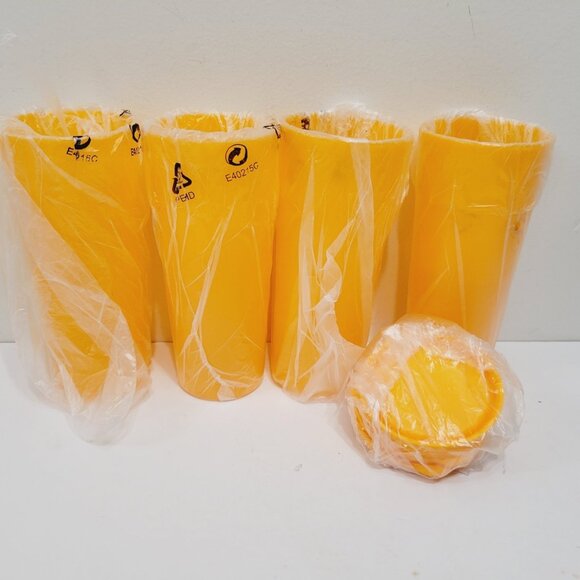 4 Tupperware Drinking Tumblers Straight Side Cups Seals Lids 16oz Mango Orange - Picture 1 of 4